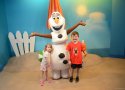 Florida-Day-10-201f-Disneys-Hollywood-Studios-Meeting-Olaf-from-Frozen-Photopass