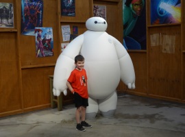 Florida-Day-2-176-EPCOT-Meeting-Baymax