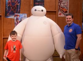 Florida-Day-2-177g-EPCOT-Meeting-Baymax