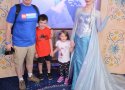 Florida-Day-07-151k-EPCOT-Meeting-Anna-and-Elsa-from-Frozen-at-Royal-Sommerhus-Photopass